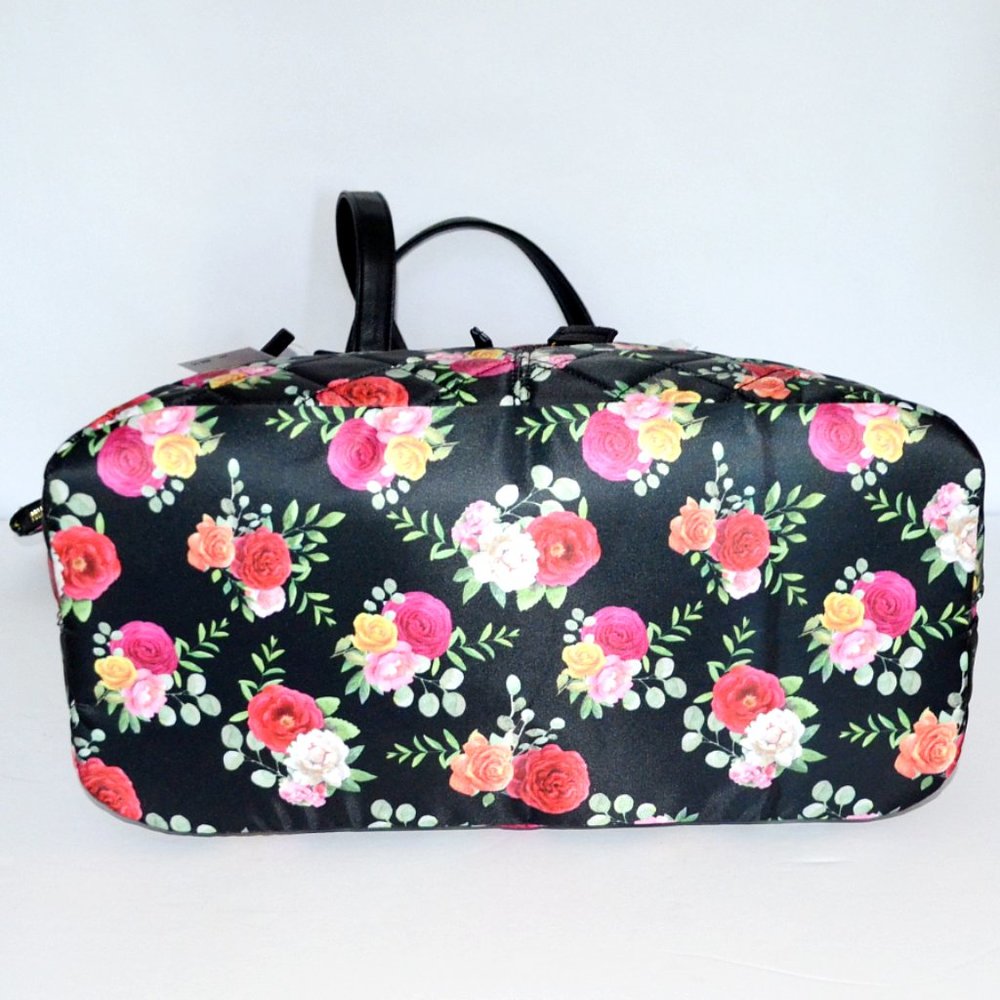 Nwt Betsey Johnson Quilted Tote Bag & Wristlet Set - Picture 6 of 10